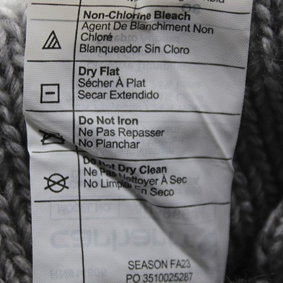 NWT! Carhartt Beanie - E74 - Picture 8 of 8